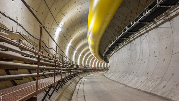 metro tunnel paris