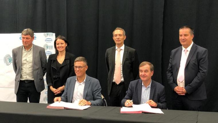 Signature pour la décarbonation de la future usine de transformation de bois Néofor